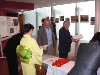 2009-02-08 11:20:20